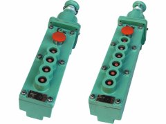 免费西甲直播足球直播频道淋雨后的维修方法